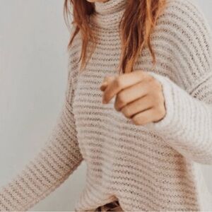 Aerie Soft Beige Open Knit Wool Blend Cowl Neck Sweater Size XS